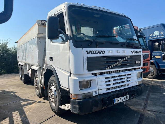 Volvo FM 12 FM12 8x4 - Camion benne: photos 2 Volvo FM 12 FM12 8x4 - Camion benne: photos 2