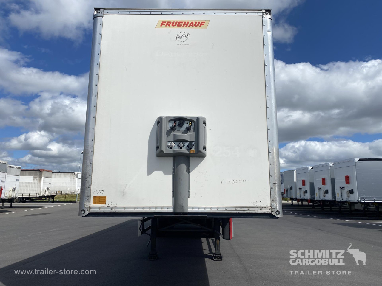 Semi-remorque fourgon FRUEHAUF Dryfreight Standard: photos 10