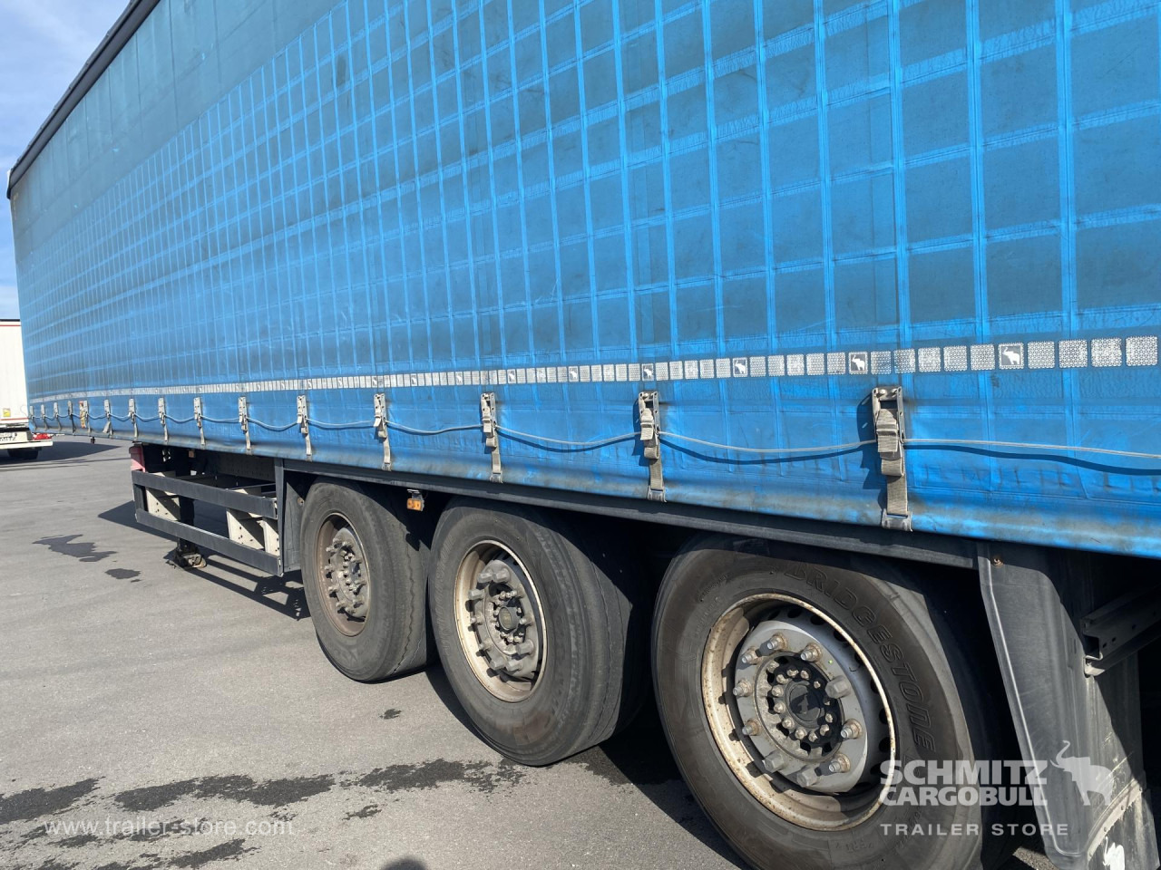 Semi-remorque rideaux coulissants SCHMITZ Curtainsider Standard: photos 11 Semi-remorque rideaux coulissants SCHMITZ Curtainsider Standard: photos 11