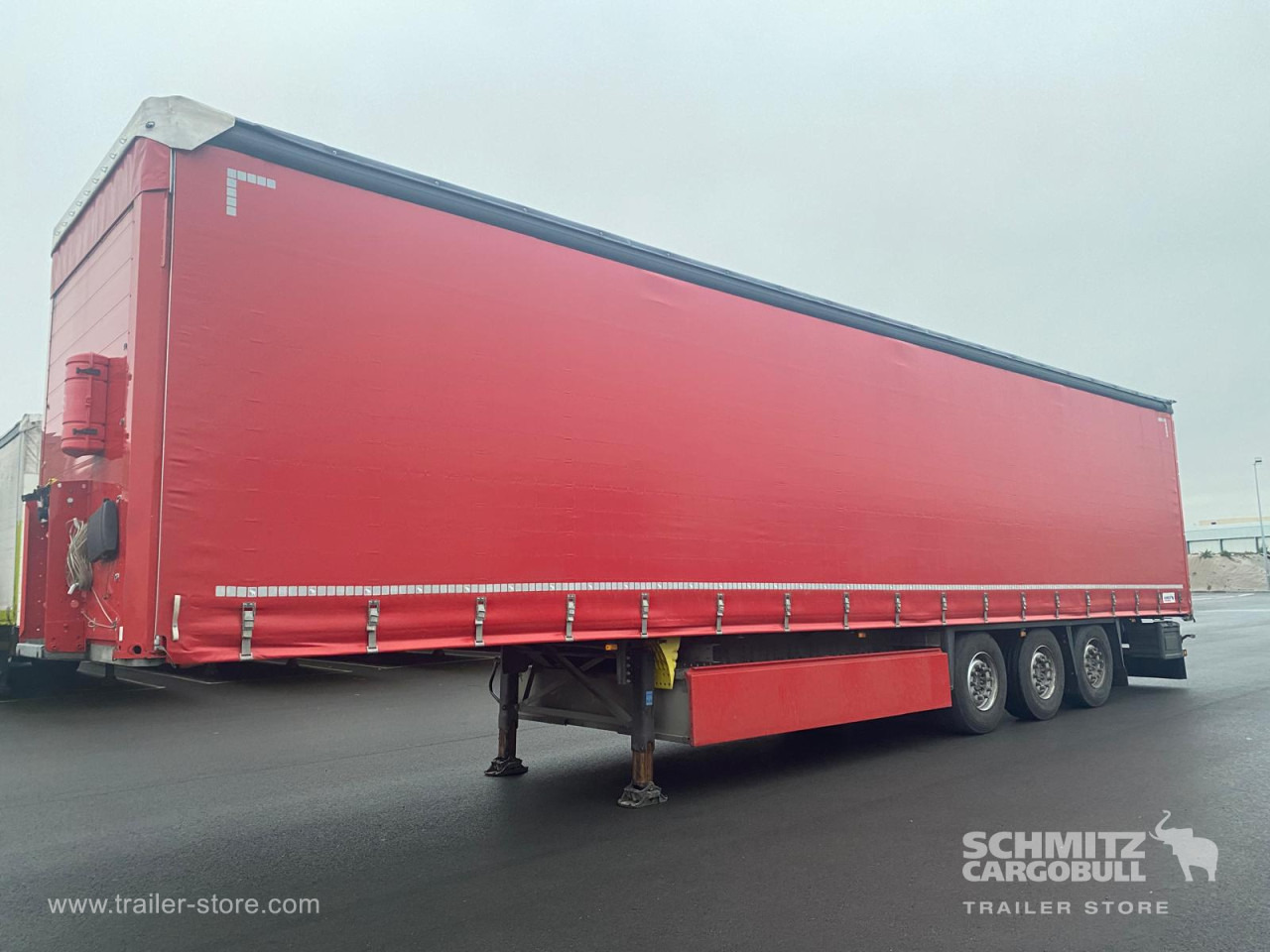 SCHMITZ Curtainsider Standard - Semi-remorque rideaux coulissants: photos 4 SCHMITZ Curtainsider Standard - Semi-remorque rideaux coulissants: photos 4