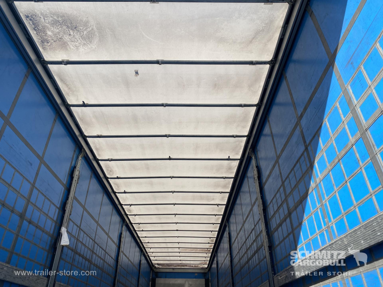 Semi-remorque rideaux coulissants SCHMITZ Curtainsider Standard: photos 8 Semi-remorque rideaux coulissants SCHMITZ Curtainsider Standard: photos 8
