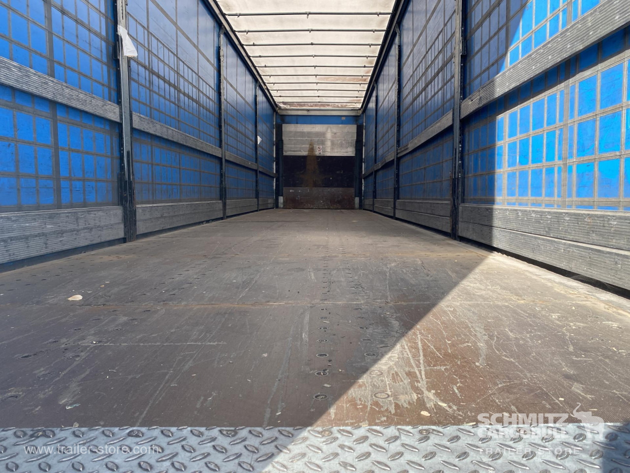 Semi-remorque rideaux coulissants SCHMITZ Curtainsider Standard: photos 7 Semi-remorque rideaux coulissants SCHMITZ Curtainsider Standard: photos 7