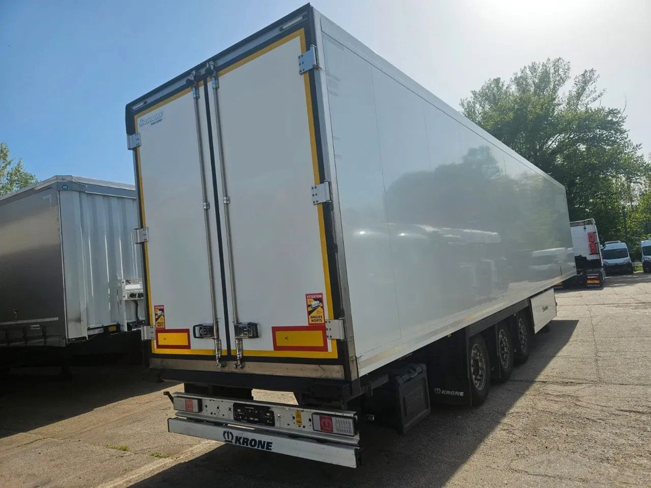 Krone SDR 27eL4-S - Frigo ThermoKing SLX300 - Lifting - Semi-remorque frigorifique: photos 5 Krone SDR 27eL4-S - Frigo ThermoKing SLX300 - Lifting - Semi-remorque frigorifique: photos 5