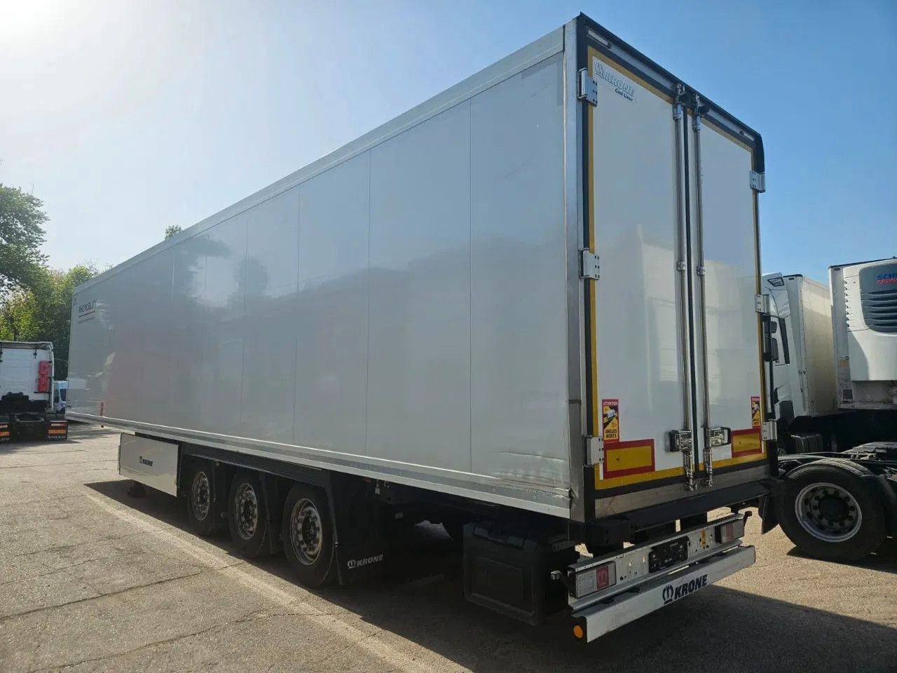 Krone SDR 27eL4-S - Frigo ThermoKing SLX300 - Lifting - Semi-remorque frigorifique: photos 4 Krone SDR 27eL4-S - Frigo ThermoKing SLX300 - Lifting - Semi-remorque frigorifique: photos 4