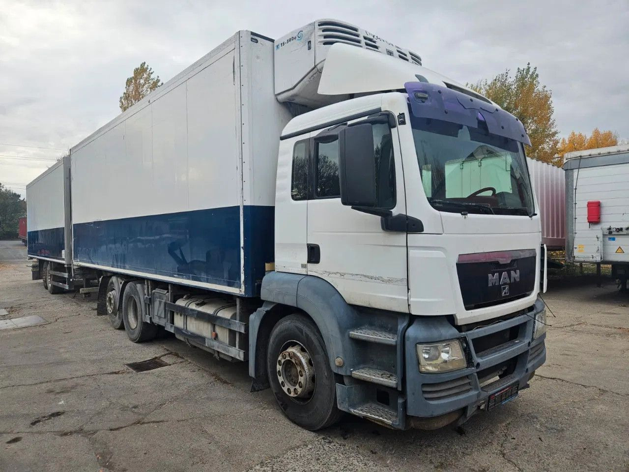 MAN TGS 26.440 Tandem Euro5 Thermo King TS-500e - Camion frigorifique: photos 2 MAN TGS 26.440 Tandem Euro5 Thermo King TS-500e - Camion frigorifique: photos 2