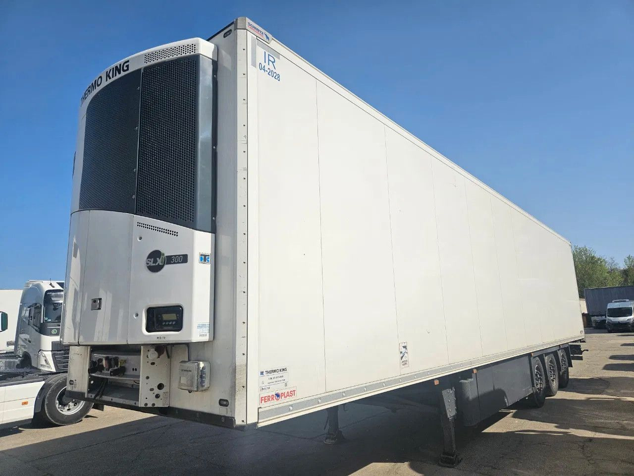 Schmitz Cargobull SCB S3T Thermo King SLXi 300 Lifting axle A - 2 - Semi-remorque frigorifique: photos 1 Schmitz Cargobull SCB S3T Thermo King SLXi 300 Lifting axle A - 2 - Semi-remorque frigorifique: photos 1
