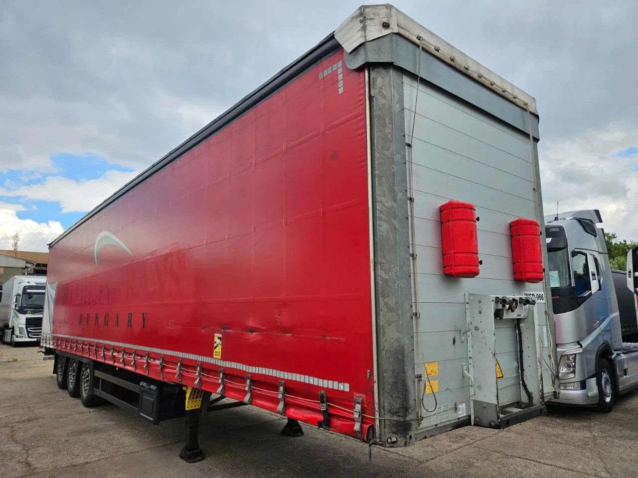 Schmitz Cargobull SCB S3T MEGA -23 units in stock! 6 New tires, Al - Semi-remorque: photos 2 Schmitz Cargobull SCB S3T MEGA -23 units in stock! 6 New tires, Al - Semi-remorque: photos 2