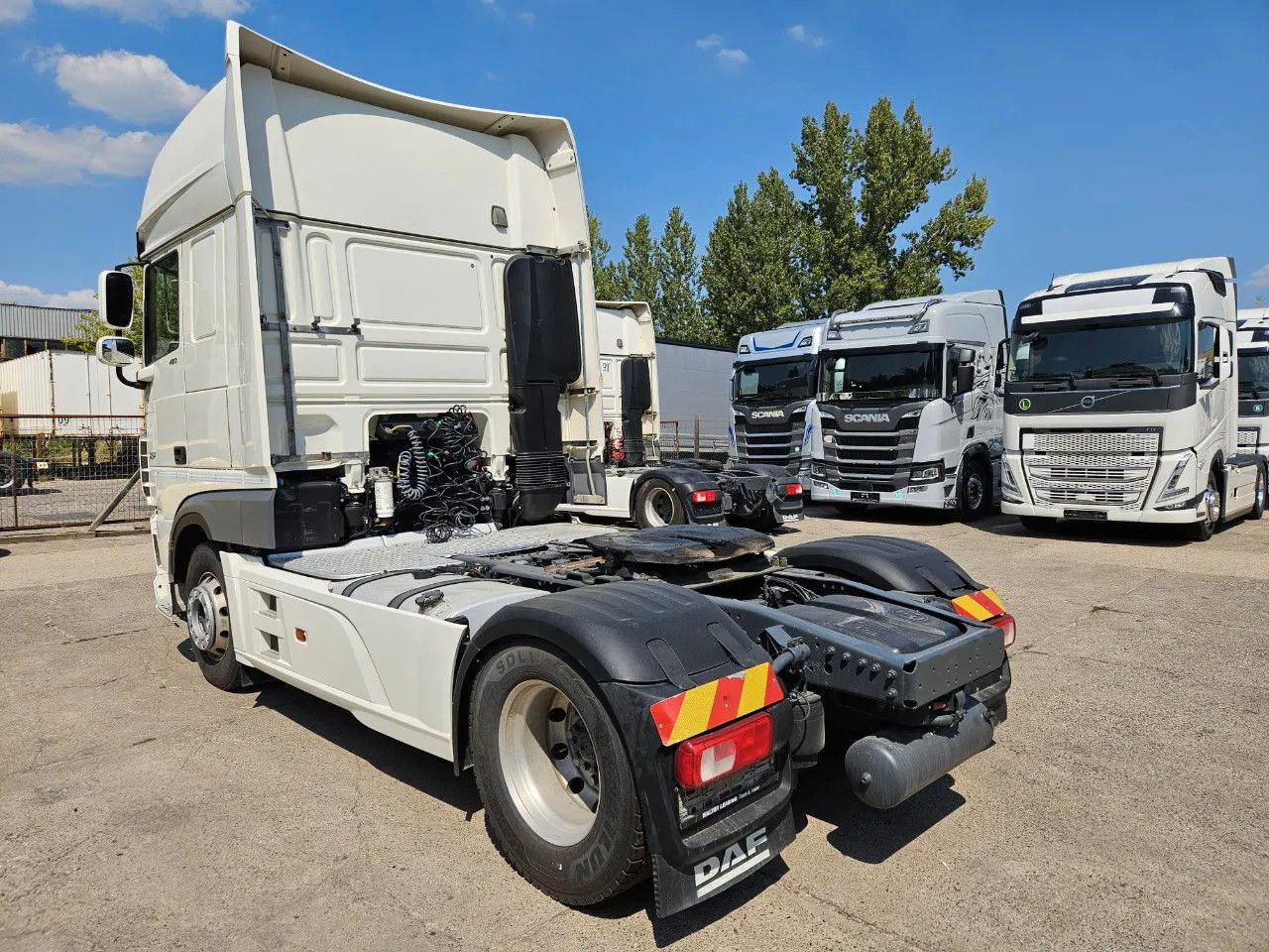 DAF XF 480 SSC StandKlima, Hydraulics, Alloy w. Full - Tracteur routier: photos 4 DAF XF 480 SSC StandKlima, Hydraulics, Alloy w. Full - Tracteur routier: photos 4