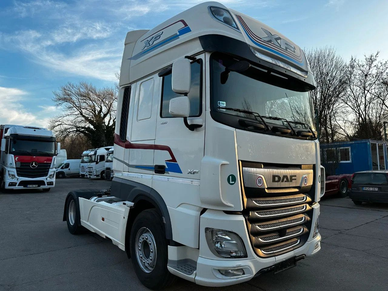 DAF XF 480 SSC Standard - Stand Klima - Frigo - HYVA - Tracteur routier: photos 2 DAF XF 480 SSC Standard - Stand Klima - Frigo - HYVA - Tracteur routier: photos 2