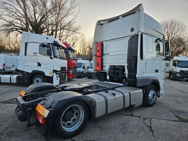 DAF XF 480 XF480-SSC-Mega-StandKlima - Tracteur routier: photos 3 DAF XF 480 XF480-SSC-Mega-StandKlima - Tracteur routier: photos 3