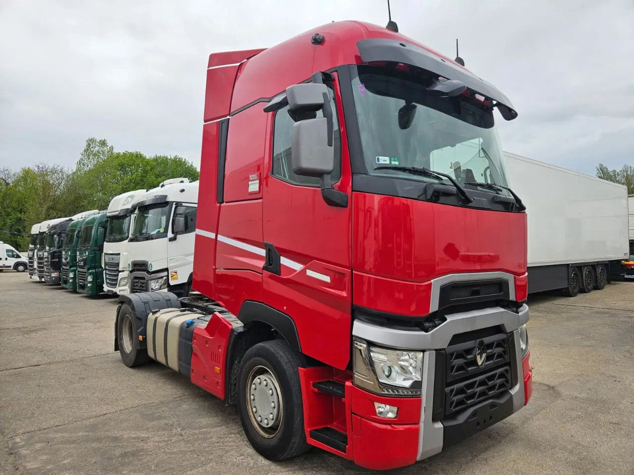 Renault T520 HSC, Standard, Retarder - Tracteur routier: photos 2 Renault T520 HSC, Standard, Retarder - Tracteur routier: photos 2