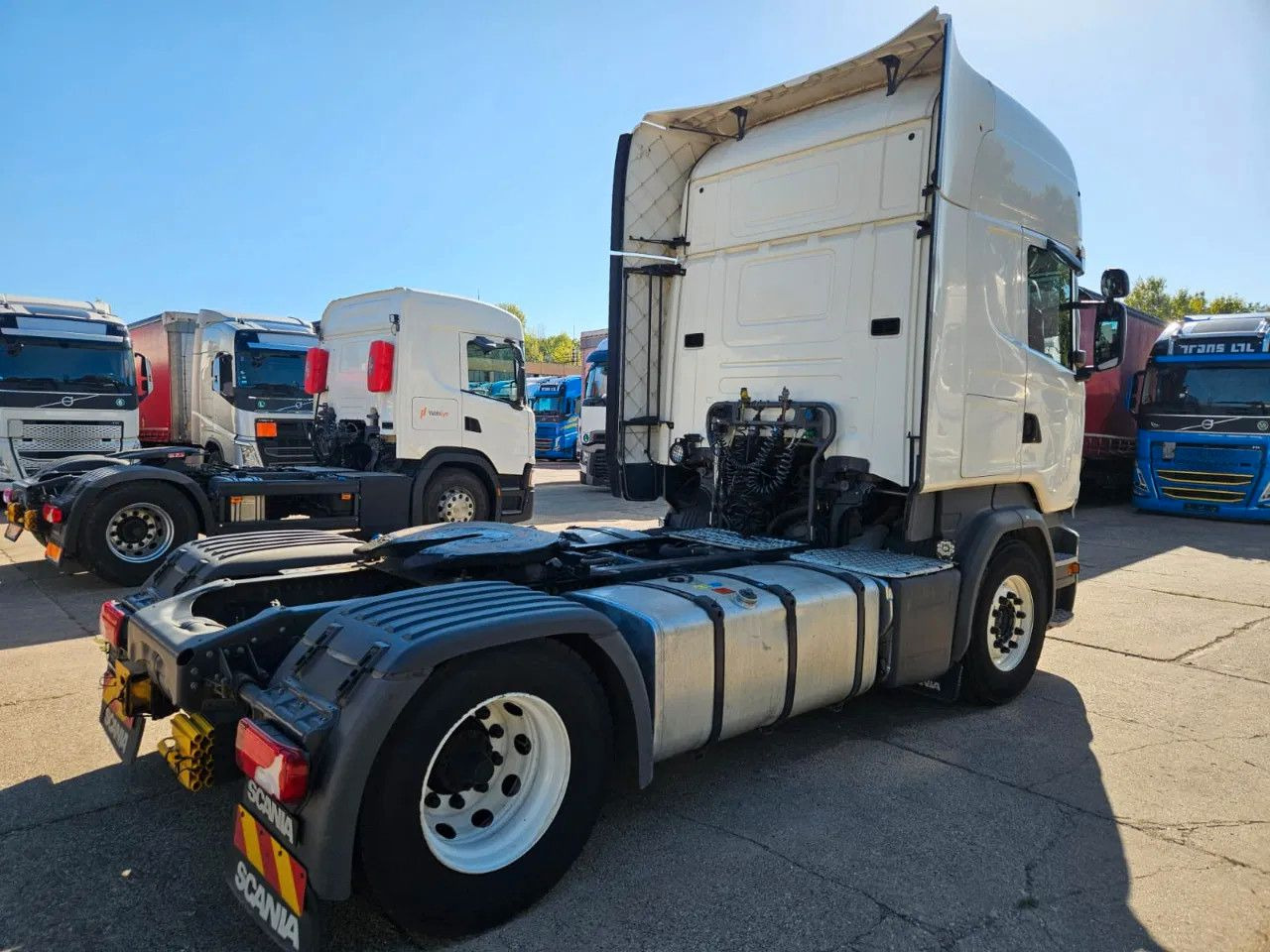 Scania R410 Standard-Topline-Opti Cruise - Tracteur routier: photos 3 Scania R410 Standard-Topline-Opti Cruise - Tracteur routier: photos 3