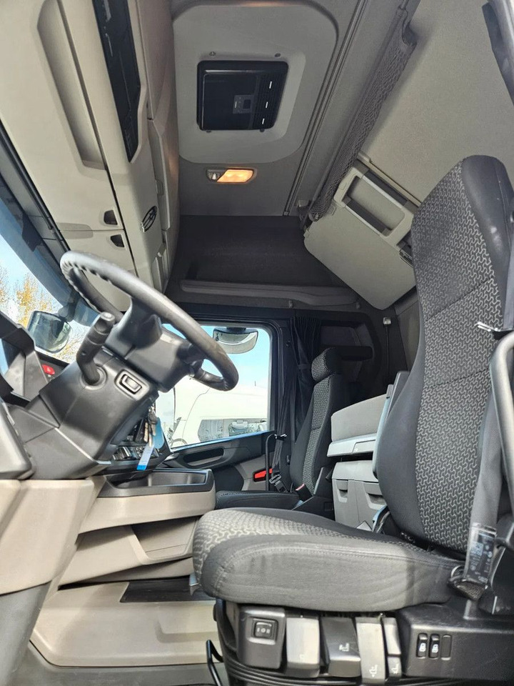 Scania R500 Standklima, Big Navi, Digit display, Full S - Tracteur routier: photos 5 Scania R500 Standklima, Big Navi, Digit display, Full S - Tracteur routier: photos 5