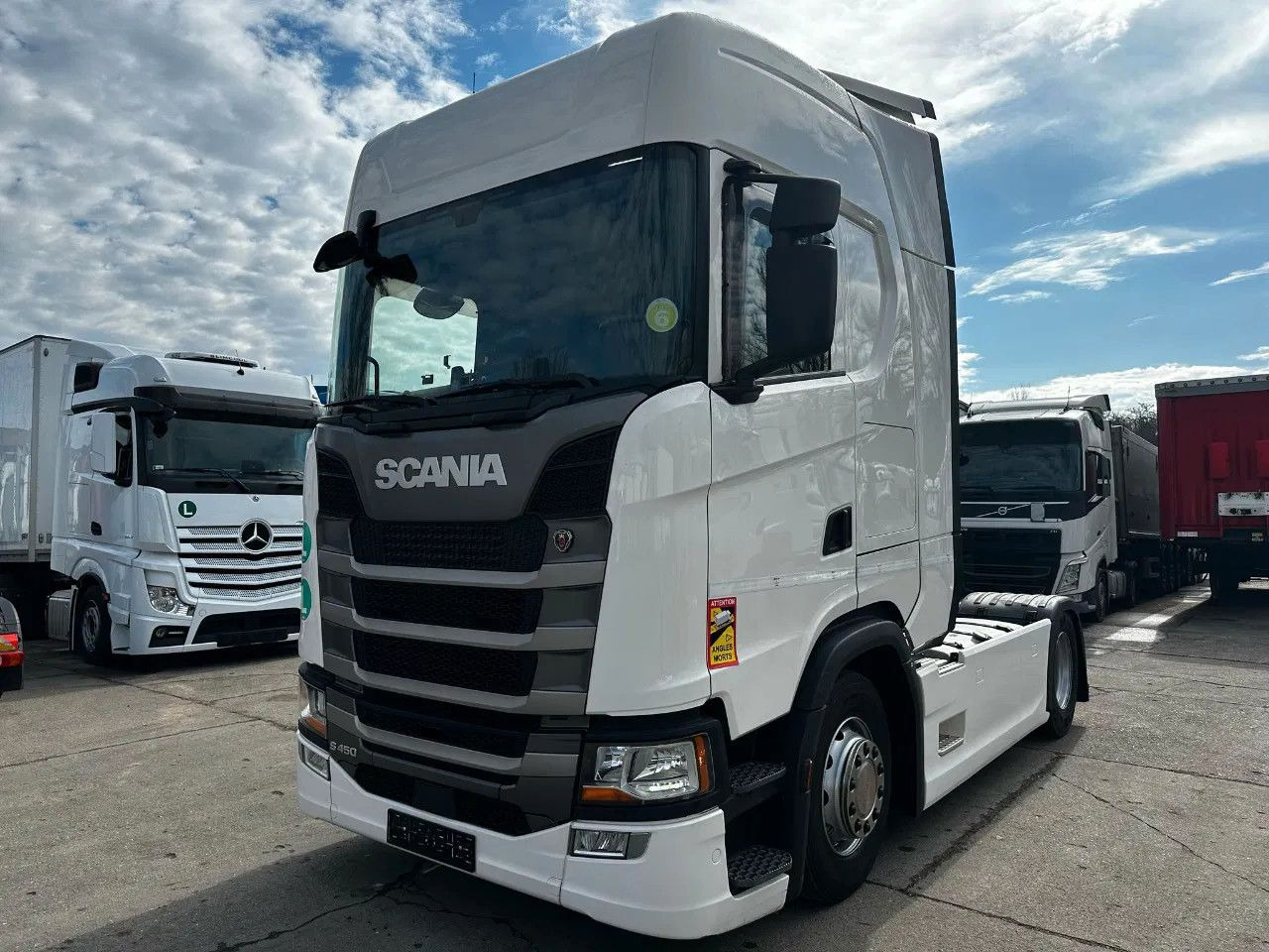 Scania S450 Standard-Digital Display, StandKlima, Retar - Tracteur routier: photos 1 Scania S450 Standard-Digital Display, StandKlima, Retar - Tracteur routier: photos 1