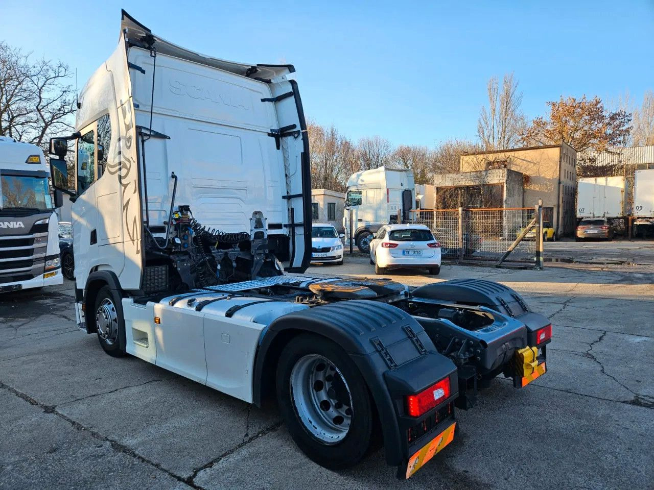 Scania S500 Mega, Extra Comfort, Standklima, Big Navi, - Tracteur routier: photos 4 Scania S500 Mega, Extra Comfort, Standklima, Big Navi, - Tracteur routier: photos 4