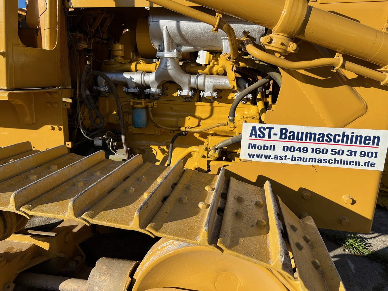 KOMATSU D65-E - Bulldozer: photos 4 KOMATSU D65-E - Bulldozer: photos 4