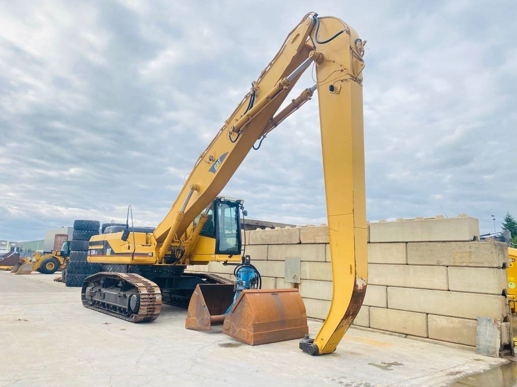 CAT 330 B L MH - Pelle sur chenille: photos 4 CAT 330 B L MH - Pelle sur chenille: photos 4