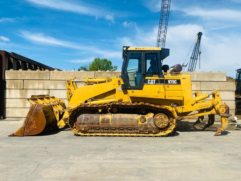 CAT 973 C - Chargeuse sur chenilles: photos 1 CAT 973 C - Chargeuse sur chenilles: photos 1