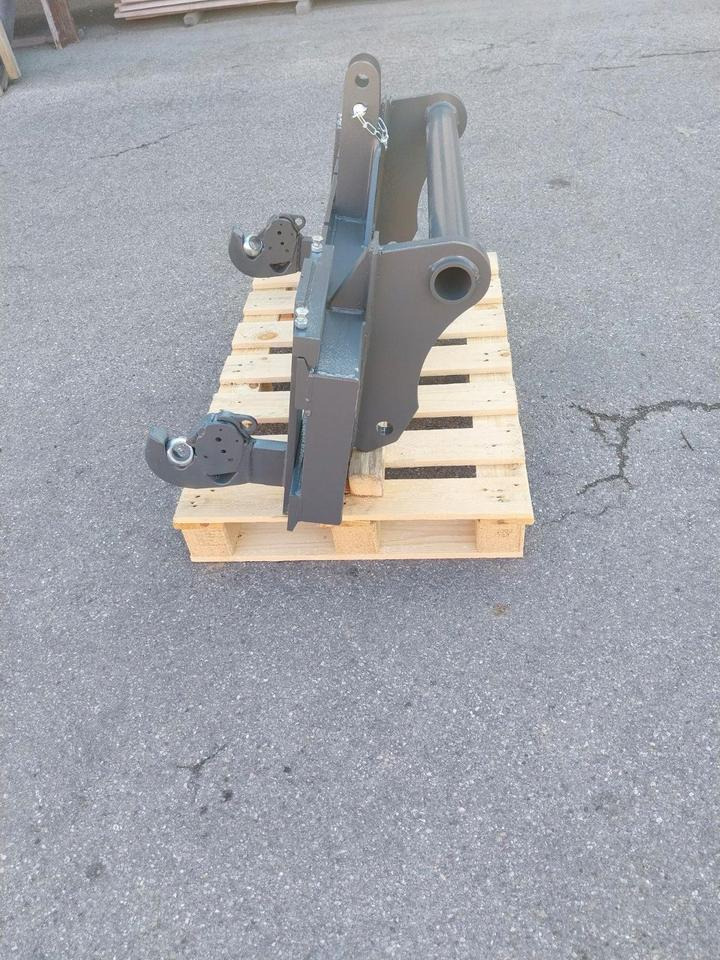 Adapter Manitou Teleskoplader auf 3 Punkt Kat II Palettengabel - Attache rapide: photos 2 Adapter Manitou Teleskoplader auf 3 Punkt Kat II Palettengabel - Attache rapide: photos 2