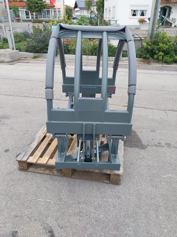 Ballenzange Rundbellenzange Silozange Frontlader Euro Fendt - Pinces: photos 2 Ballenzange Rundbellenzange Silozange Frontlader Euro Fendt - Pinces: photos 2