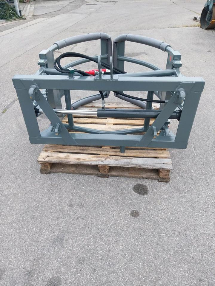 Ballenzange Rundbellenzange Silozange Frontlader Euro Fendt - Pinces: photos 5 Ballenzange Rundbellenzange Silozange Frontlader Euro Fendt - Pinces: photos 5