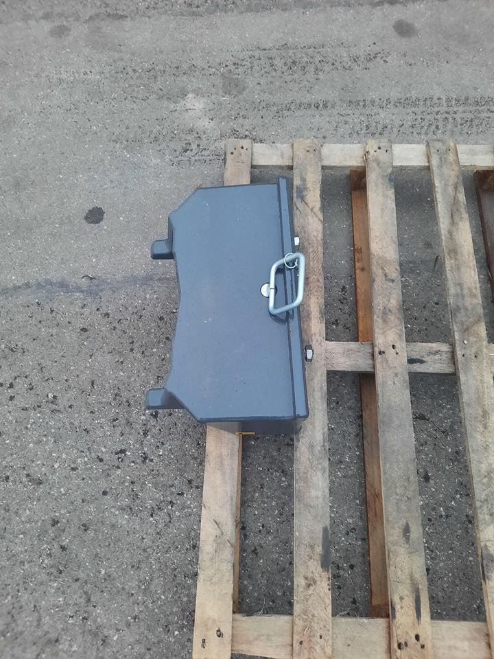 Front Gewicht Claas Schlepper - Contrepoids: photos 3 Front Gewicht Claas Schlepper - Contrepoids: photos 3