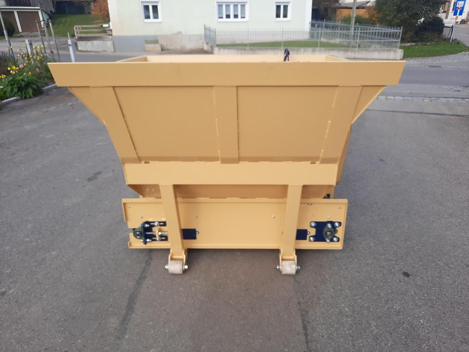 Liegeboxen Einstreugerät Futterverteilgerät Hoflader Radlader Cat - Matériel d'élevage: photos 4 Liegeboxen Einstreugerät Futterverteilgerät Hoflader Radlader Cat - Matériel d'élevage: photos 4