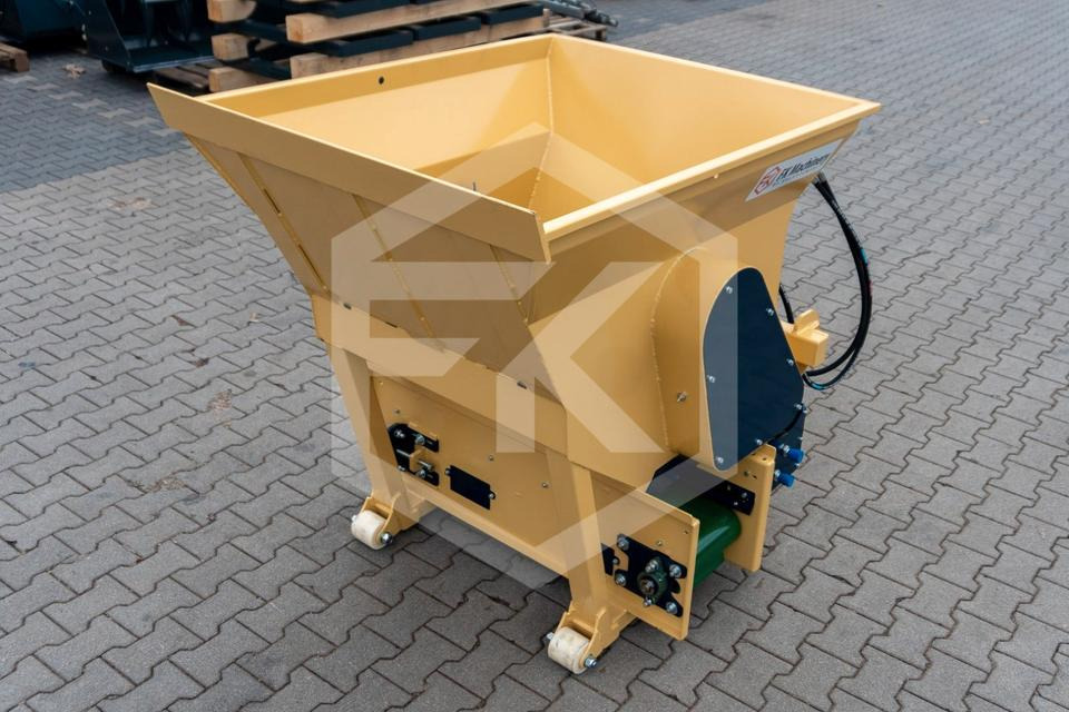 Matériel d'élevage neuf Liegeboxen Einstreugerät Futterverteilgerät Hoflader Teleskoplade: photos 9 Matériel d'élevage neuf Liegeboxen Einstreugerät Futterverteilgerät Hoflader Teleskoplade: photos 9