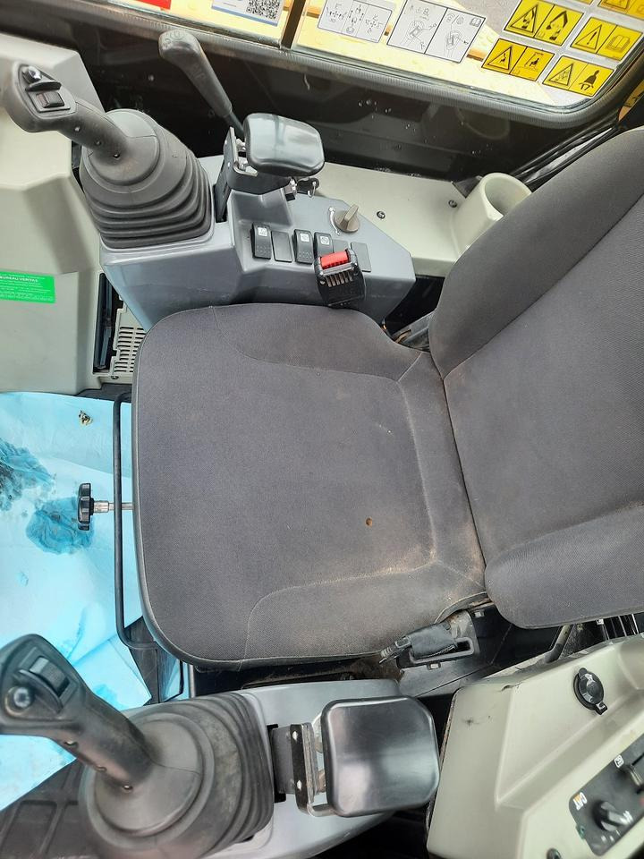 Mini pelle Minibagger Cat 303.5 E Kettenbagger Raupenbagger Bagger: photos 7 Mini pelle Minibagger Cat 303.5 E Kettenbagger Raupenbagger Bagger: photos 7