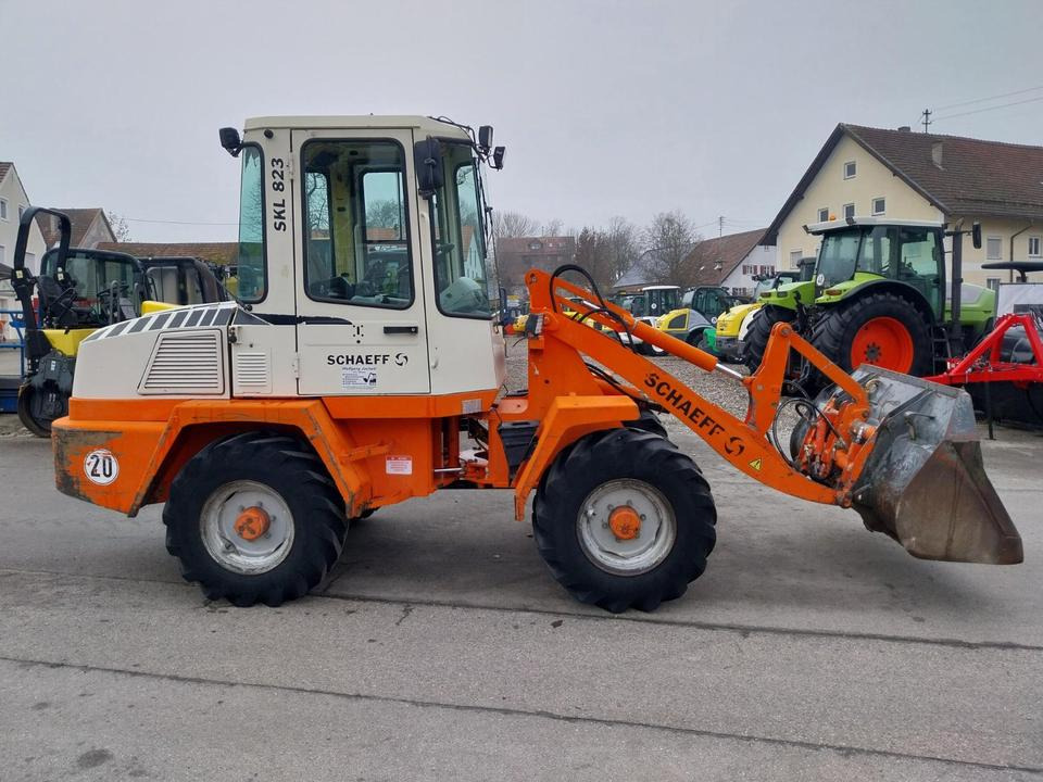 Radlader Schaeff SKL 823 Hoflader Lader Schaufellader - Valet de ferme: photos 3 Radlader Schaeff SKL 823 Hoflader Lader Schaufellader - Valet de ferme: photos 3