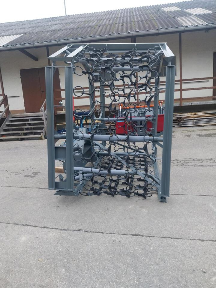 Wiesenegge 6 - 8m Wiesenstriegel Wiesenschleppe Schlepper - Herse à chaîne: photos 3 Wiesenegge 6 - 8m Wiesenstriegel Wiesenschleppe Schlepper - Herse à chaîne: photos 3