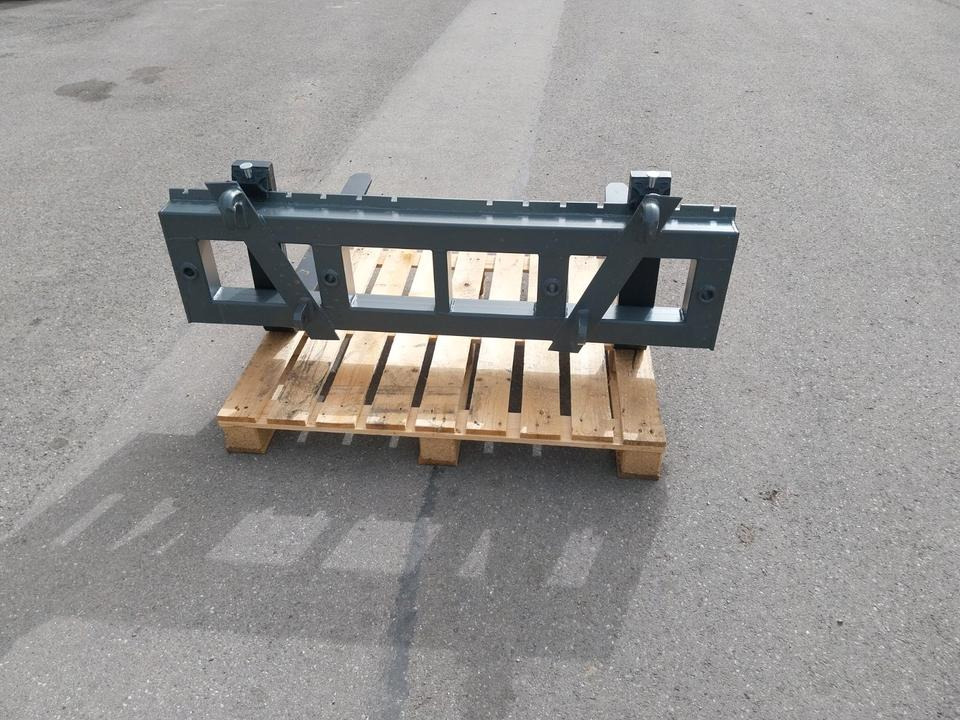 Neue Palettengabel 2,5to 1,5m breit Euro Gabel Frontlader Fendt - Fourches: photos 4 Neue Palettengabel 2,5to 1,5m breit Euro Gabel Frontlader Fendt - Fourches: photos 4