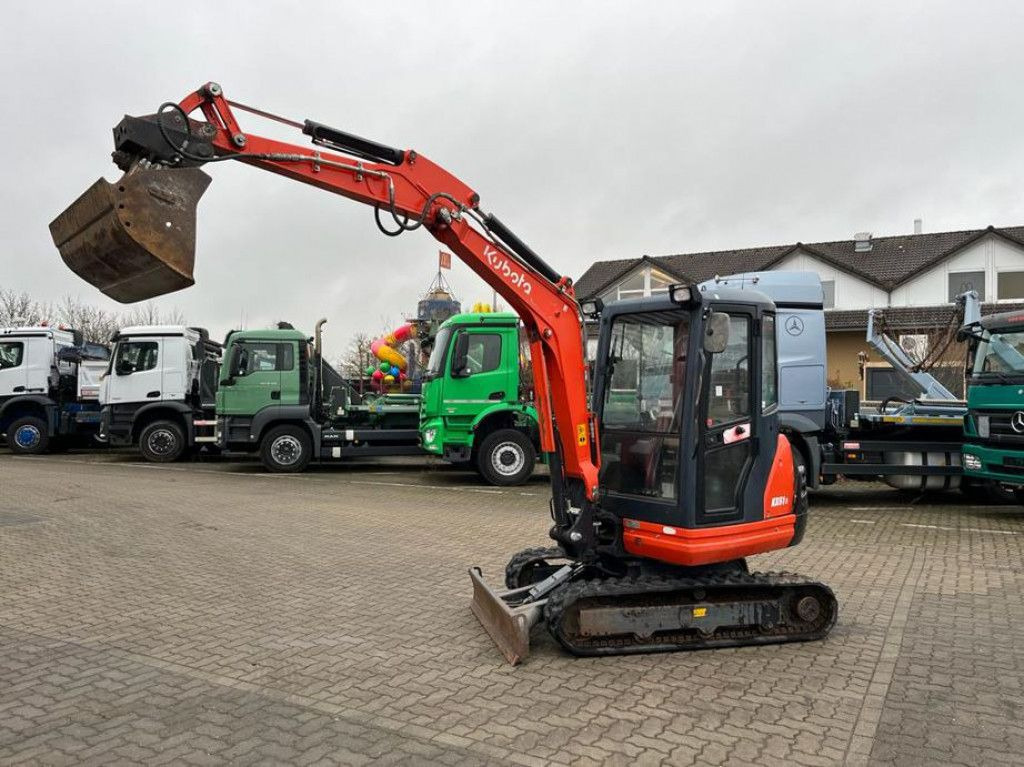 Kubota Minibagger KX 61 Minibagger 2245h, incl. Grabn+T - Mini pelle: photos 2 Kubota Minibagger KX 61 Minibagger 2245h, incl. Grabn+T - Mini pelle: photos 2