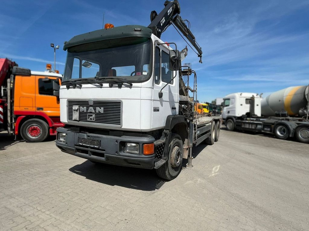 MAN F2000 27.342 6x4 Abrollkipper mit Kran - Camion ampliroll, Camion grue: photos 1 MAN F2000 27.342 6x4 Abrollkipper mit Kran - Camion ampliroll, Camion grue: photos 1