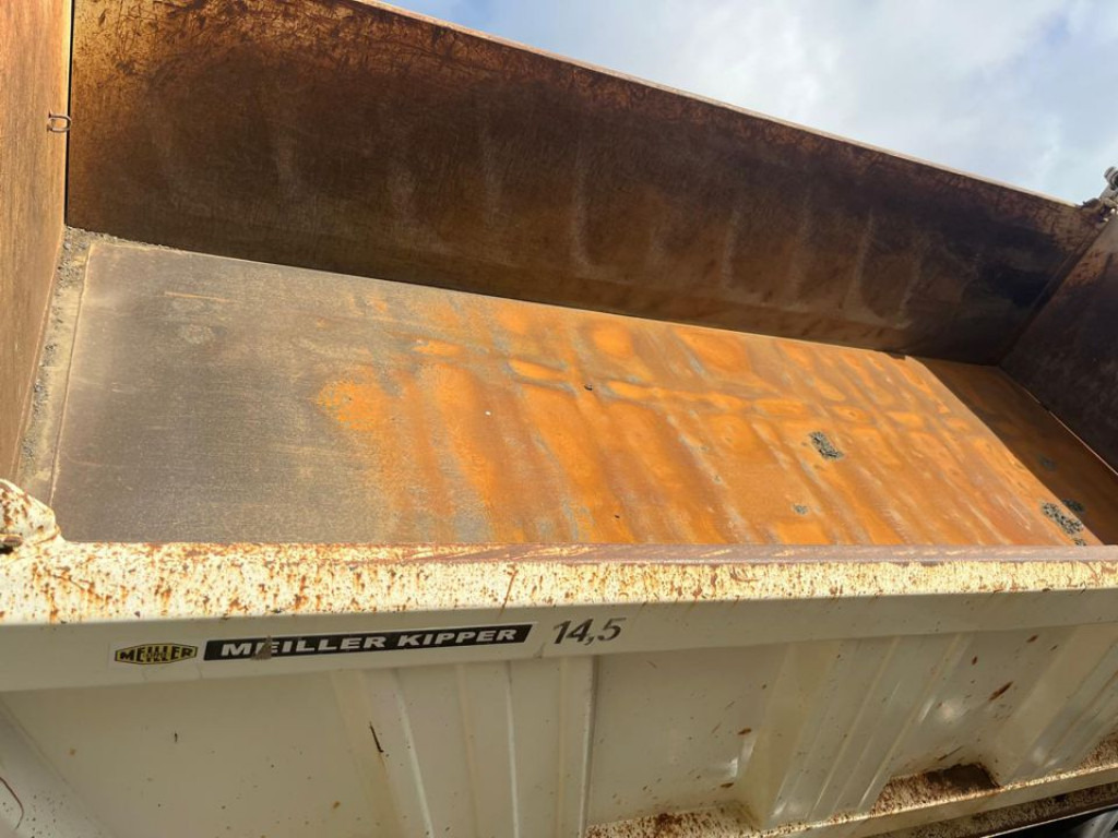 MAN TG-S 26.440 6x4 BB 3-Achs Kipper Schalter - Camion benne: photos 4 MAN TG-S 26.440 6x4 BB 3-Achs Kipper Schalter - Camion benne: photos 4