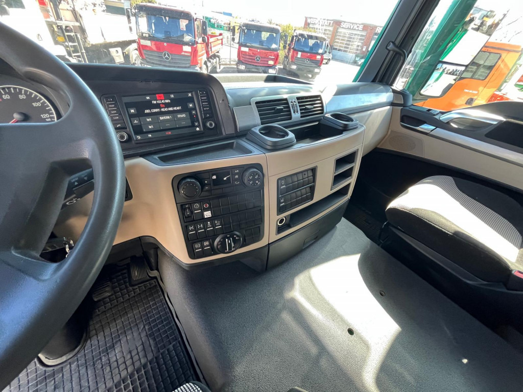 MAN TG-S 26.460 6x4 BB 3-Achs Kipper - Camion benne: photos 2 MAN TG-S 26.460 6x4 BB 3-Achs Kipper - Camion benne: photos 2