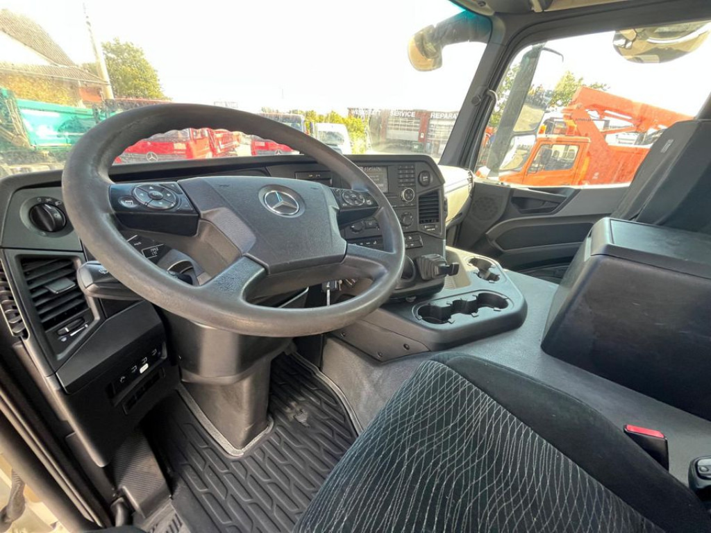 Camion ampliroll, Camion grue MERCEDES-BENZ Antos 2543 L 6x2 Abrollkipper mit Kran Funk+Greiferst.: photos 13
