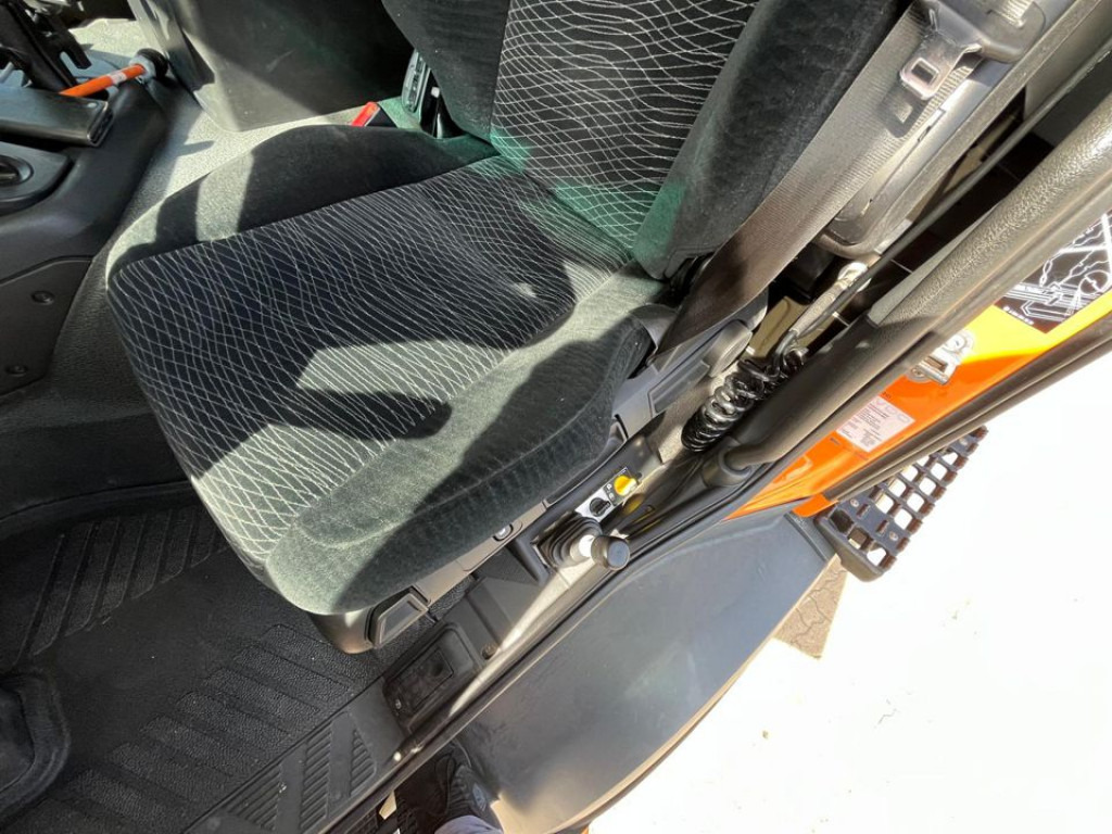 MERCEDES-BENZ Arocs 2135 AK 4x4 2-Achs Allradkipper Kommunalhydr. - Camion benne: photos 3 MERCEDES-BENZ Arocs 2135 AK 4x4 2-Achs Allradkipper Kommunalhydr. - Camion benne: photos 3