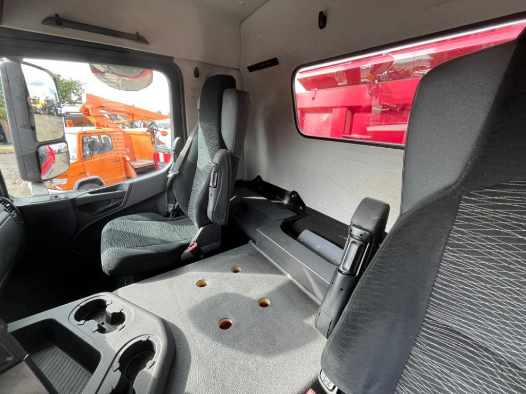 MERCEDES-BENZ Arocs 4143 8x4 4-Achs Kipper Meiller Bordmatik - Camion benne: photos 2 MERCEDES-BENZ Arocs 4143 8x4 4-Achs Kipper Meiller Bordmatik - Camion benne: photos 2