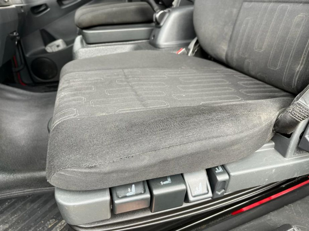 MERCEDES-BENZ Atego 818 K 2-Achs Kipper Meiller - Utilitaire benne: photos 2 MERCEDES-BENZ Atego 818 K 2-Achs Kipper Meiller - Utilitaire benne: photos 2