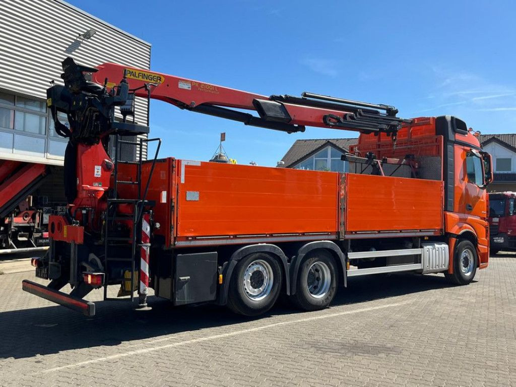 Mercedes-Benz Actros 2648 L 6x2 Pritsche Heckkran 3xhydr.Aussc - Camion grue: photos 4 Mercedes-Benz Actros 2648 L 6x2 Pritsche Heckkran 3xhydr.Aussc - Camion grue: photos 4