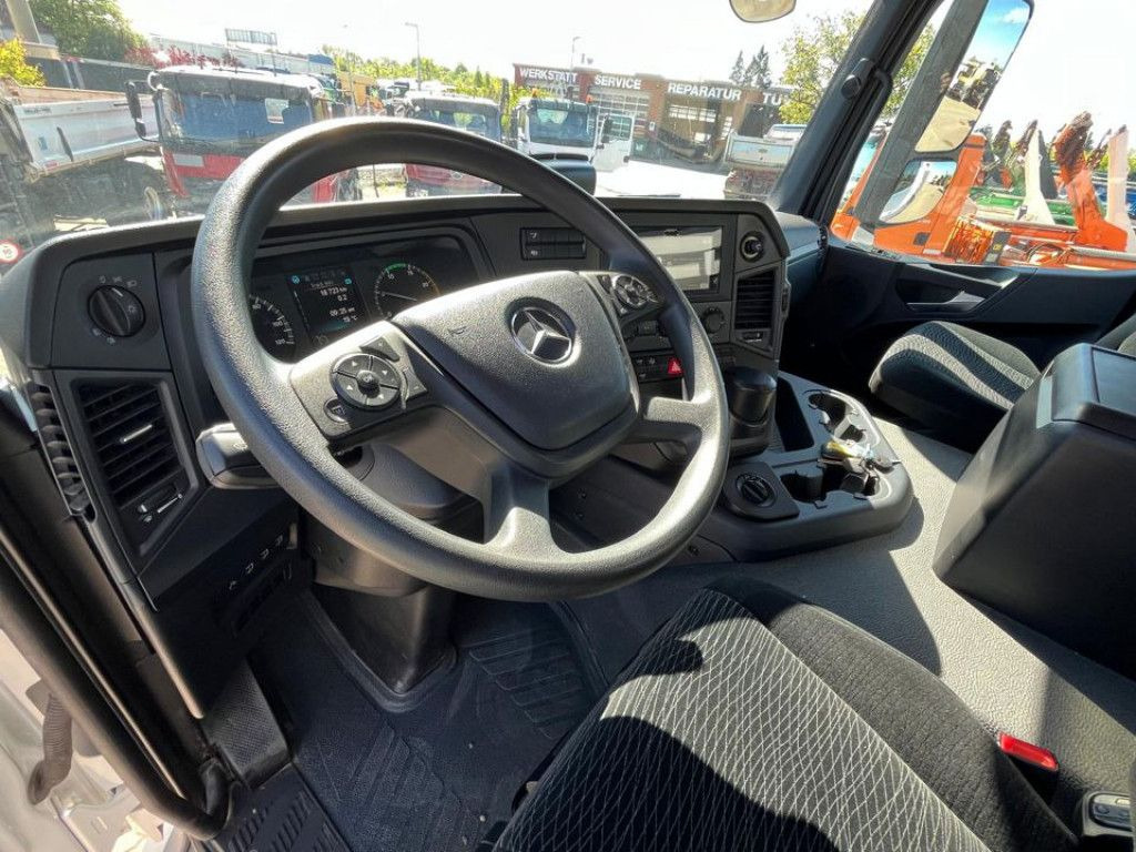 Mercedes-Benz Arocs 4153 8x6 4 Achs Muldenkipper Meiller - Camion benne: photos 4 Mercedes-Benz Arocs 4153 8x6 4 Achs Muldenkipper Meiller - Camion benne: photos 4