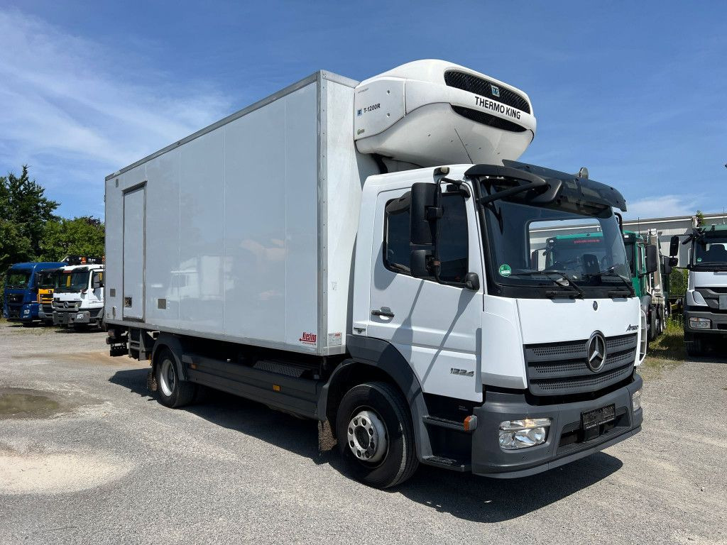 Mercedes-Benz Atego 1224 L Kühlkoffer LBW Tiefkühler 6,2m/LBW - Camion frigorifique: photos 2 Mercedes-Benz Atego 1224 L Kühlkoffer LBW Tiefkühler 6,2m/LBW - Camion frigorifique: photos 2