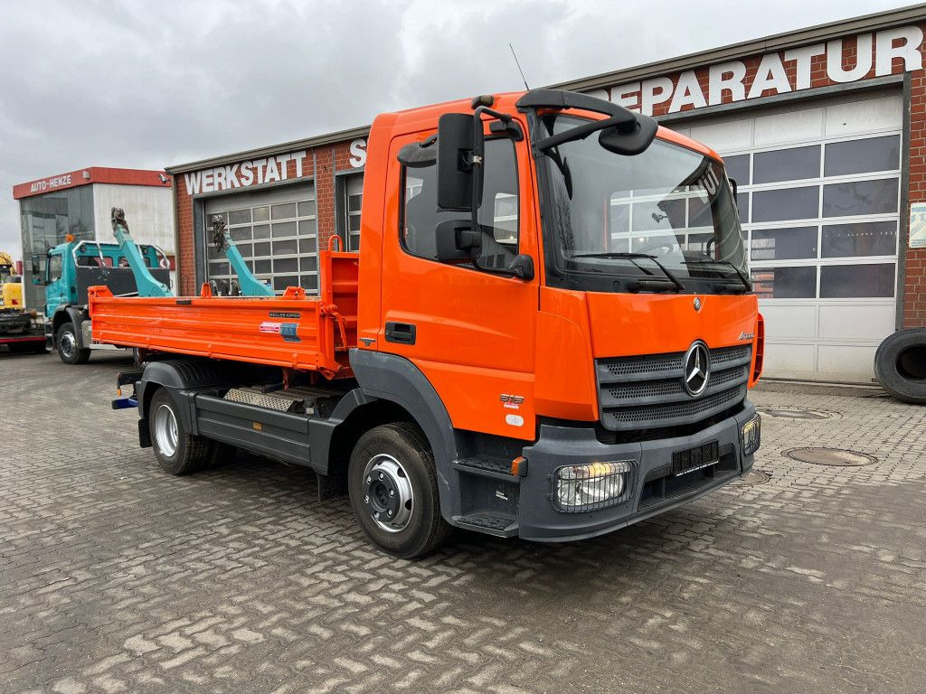 Mercedes-Benz Atego 818 K 2-Achs Kipper Schalter - Camion benne: photos 2 Mercedes-Benz Atego 818 K 2-Achs Kipper Schalter - Camion benne: photos 2