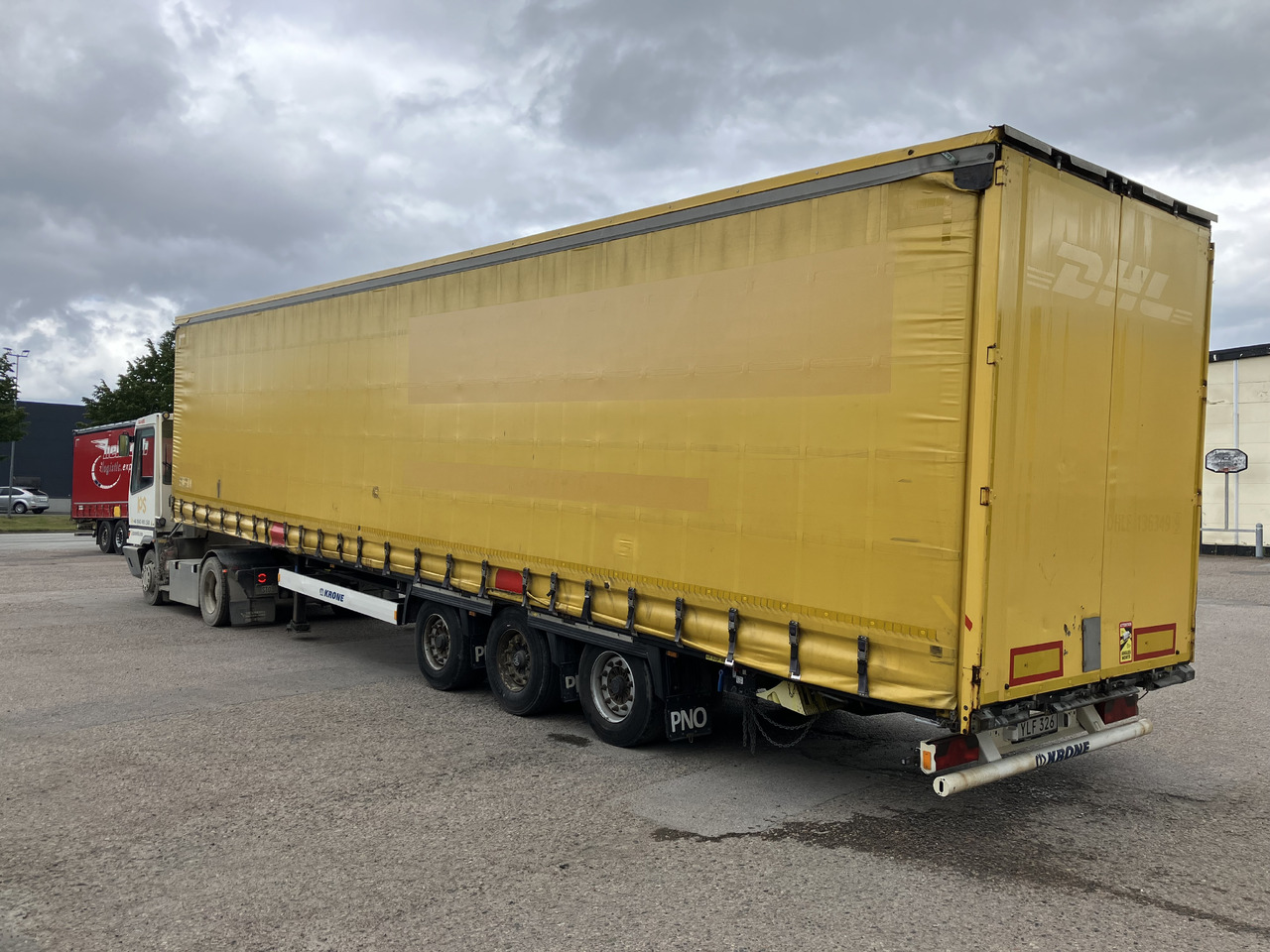 KRONE MEGA CURTAIN - LIFTING ROOF - HUCKEPACK - Semi-remorque rideaux coulissants: photos 2 KRONE MEGA CURTAIN - LIFTING ROOF - HUCKEPACK - Semi-remorque rideaux coulissants: photos 2