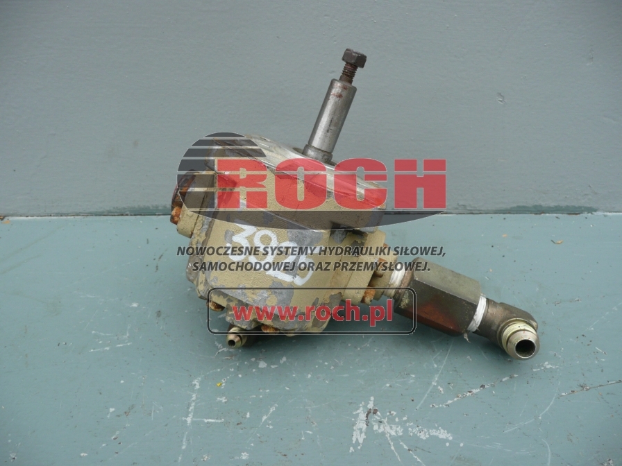 NABTESCO - Moteur hydraulique pour Engins de chantier: photos 1 NABTESCO - Moteur hydraulique pour Engins de chantier: photos 1