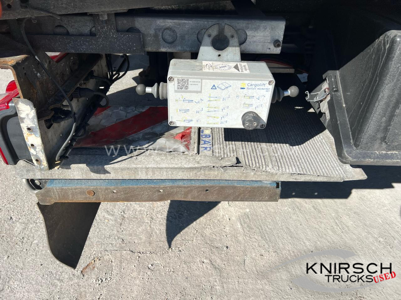 SCHMITZ SKO 24 Doppelstock, LBW 2000 kg, Liftachse - Semi-remorque isothermique: photos 2 SCHMITZ SKO 24 Doppelstock, LBW 2000 kg, Liftachse - Semi-remorque isothermique: photos 2