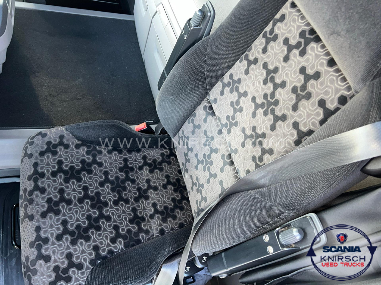 SCANIA R 450 A4x2LA - Tracteur routier: photos 4 SCANIA R 450 A4x2LA - Tracteur routier: photos 4