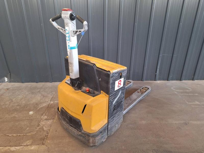 Caterpillar NPP20N2 - Transpalette: photos 1 Caterpillar NPP20N2 - Transpalette: photos 1