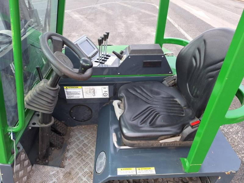 Combilift CBE2500 - Chariot multidirectionnel: photos 5 Combilift CBE2500 - Chariot multidirectionnel: photos 5